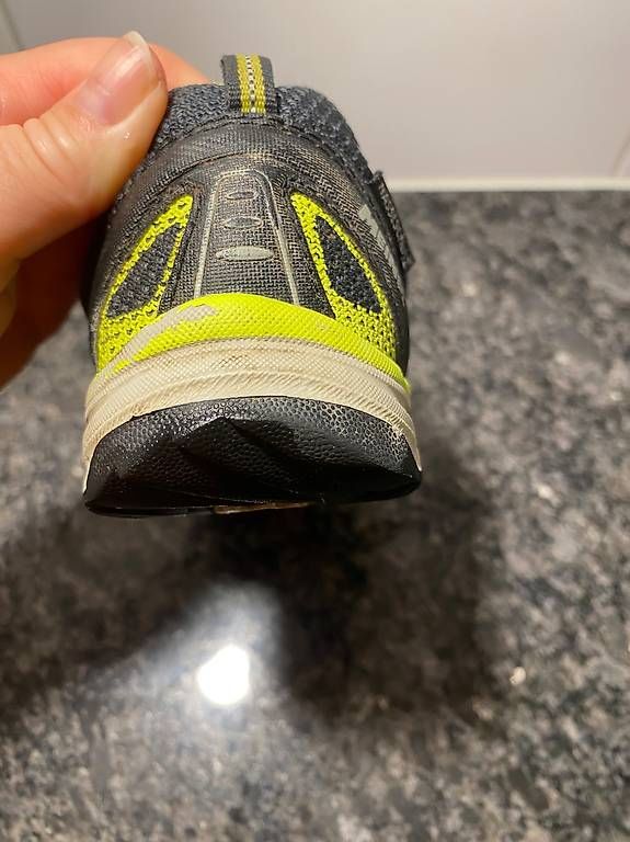 Meindl Scarpe da uomo: Meindl Trekking Schuhe ,Gr.29 – Usato da Kirchberg SG venduto da TatjanaSL 2