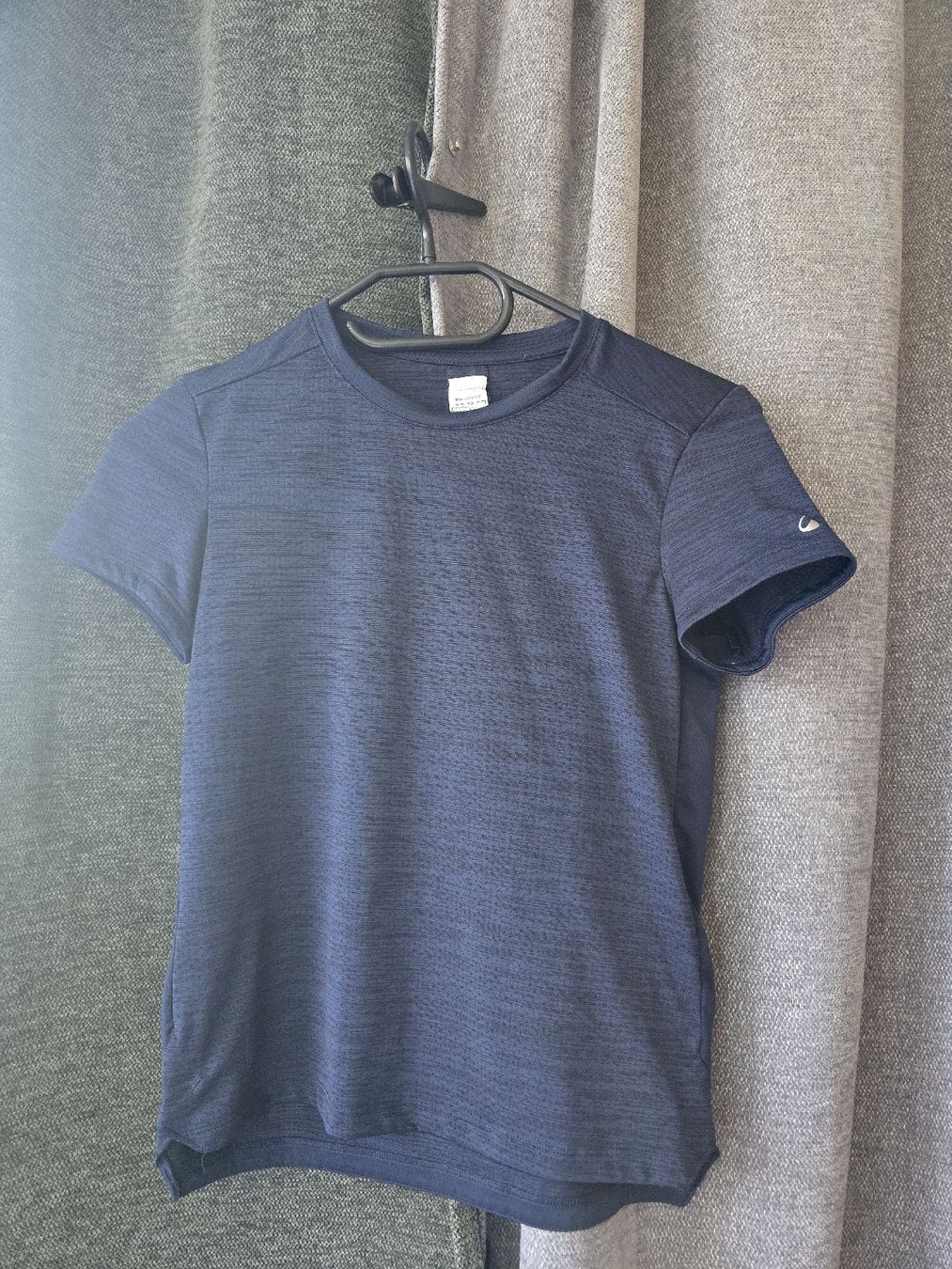 Camicie, T-shirt & Polo: Tshirt de sport enfant – Usato da Colombier NE venduto da kasquette