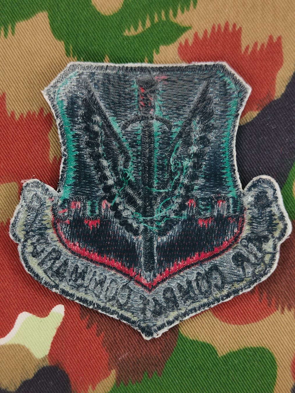 Placchette & Badge: Verbandsabzeichen Air Combat Command – Nuovo (secondo la descrizione) da Bauma venduto da SwissMilitaria 1
