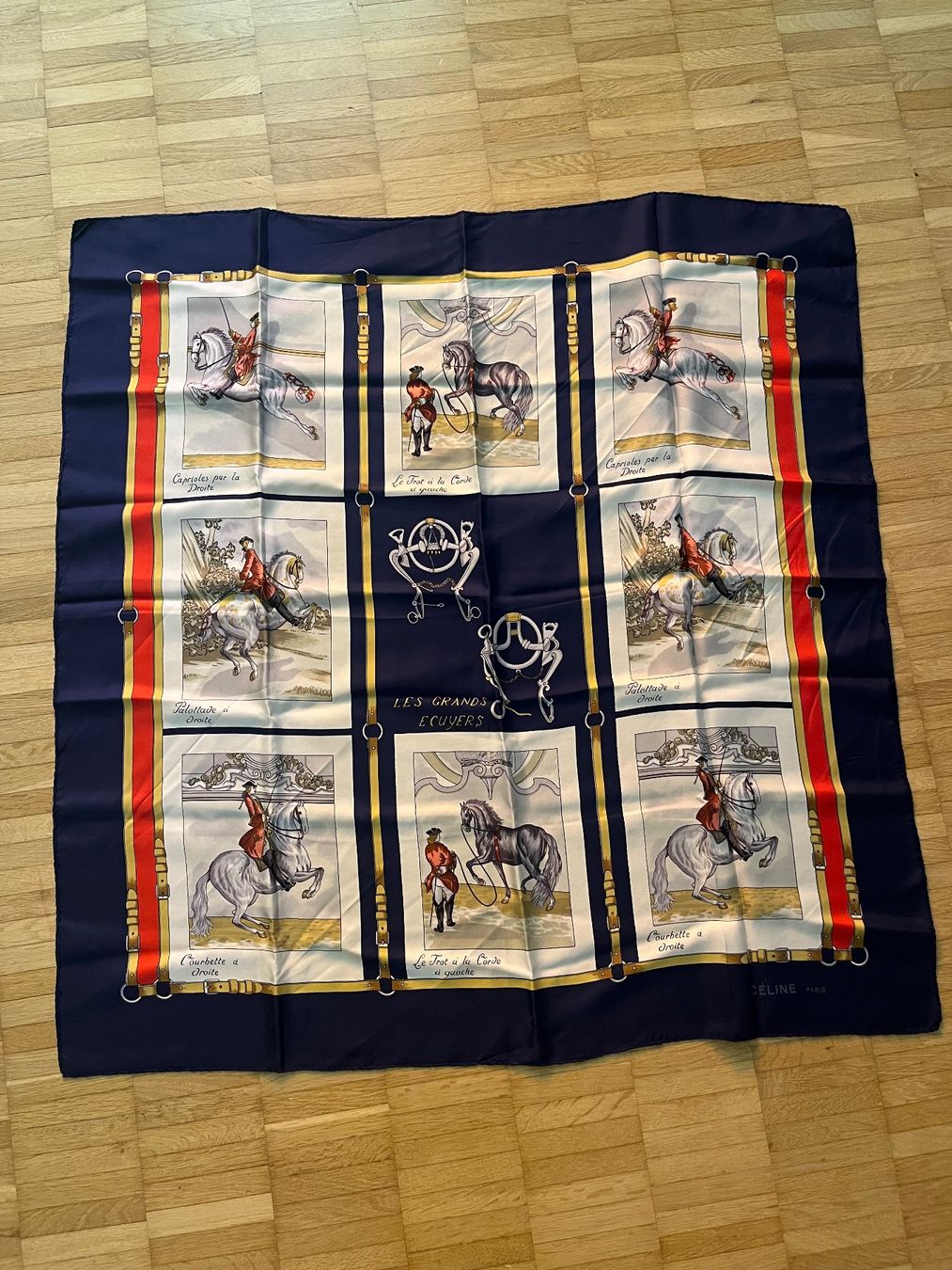 Celine Foulards, Tücher & Schals: Seidenfoulard Céline Vintage – Gebraucht aus Schliern b. Köniz von gaby_daniela