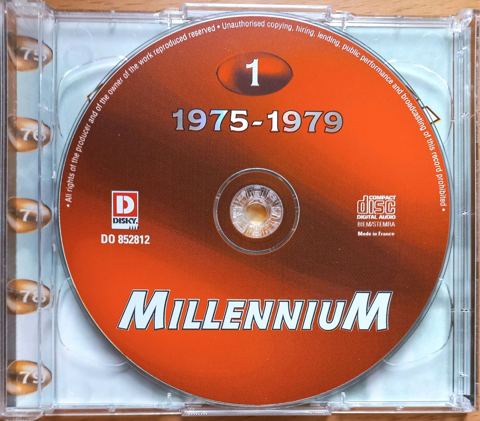 CD: 2 CD - 40 Millennium Hits – Usato da Niederuzwil venduto da lubimaja 1