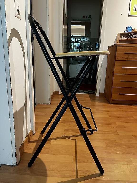 Hocker: Barhocker Klappstuhl – Gebraucht aus Zürich von Simon_75s6 2