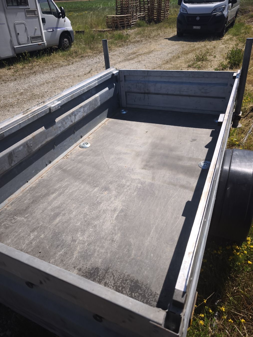 Brenderup Rimorchi: Anhänger 750Kg MFK Befreit – Usato da Lengnau BE venduto da turbostef 6
