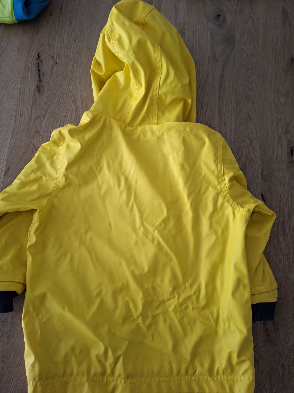 Petit Bateau Jacken & Mäntel: Petit Bateau gelbe Regenjacke 86 – Gebraucht aus Frenkendorf von Sir_marlin 1