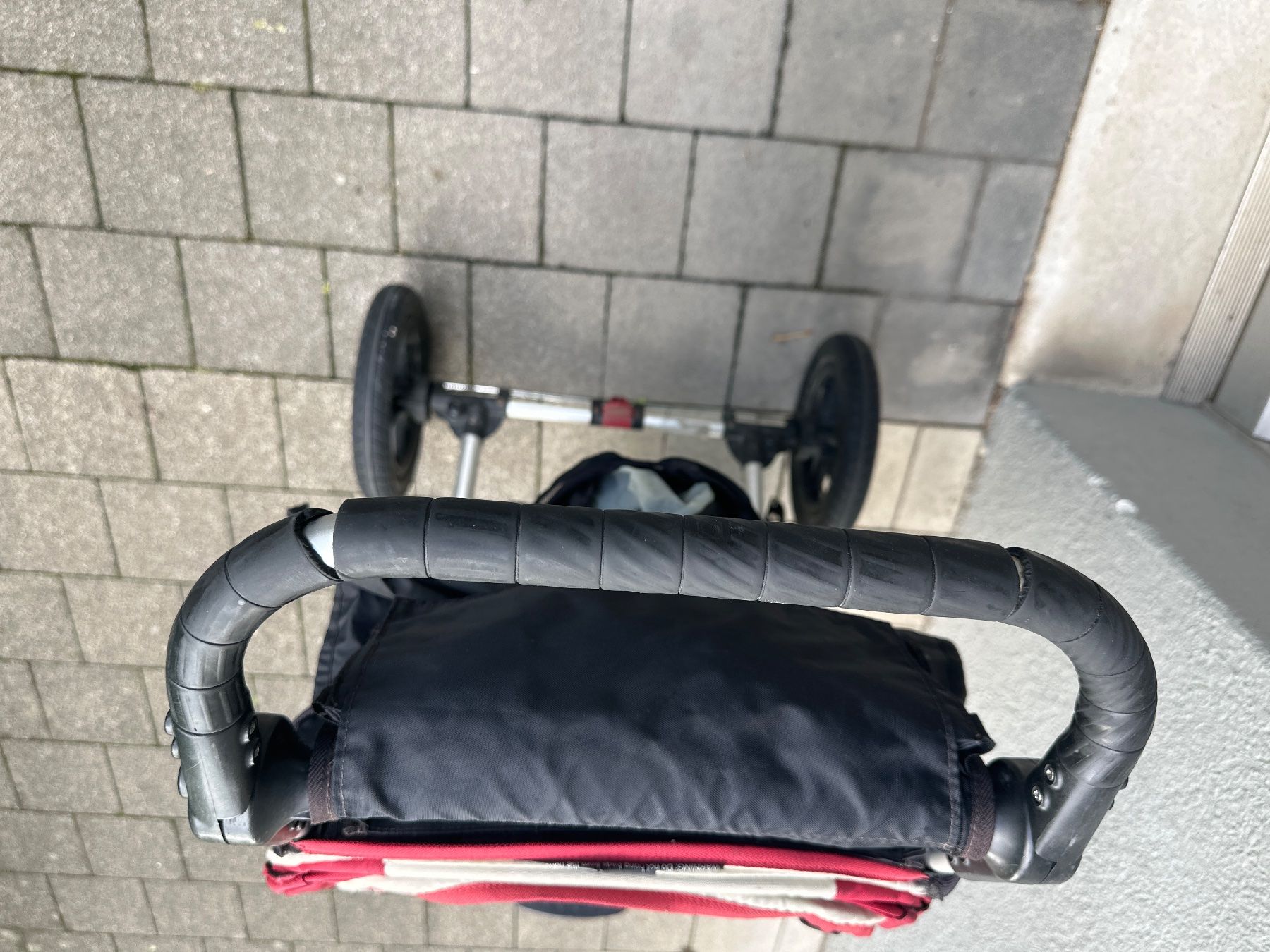 Baby Jogger Kinderwagen: All-inklusive Kinderwagen City Elite – Gebraucht aus Zürich von Marcap 9