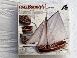 Modellbaukausten Schiff H.M.S. Bounty's Jolly Boat