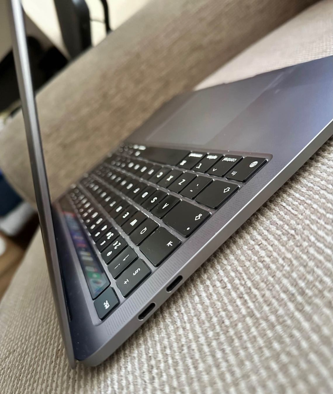 Apple Notebooks: Apple MacBook Pro 2020 M1 13“ – Gebraucht aus Lausanne von  3