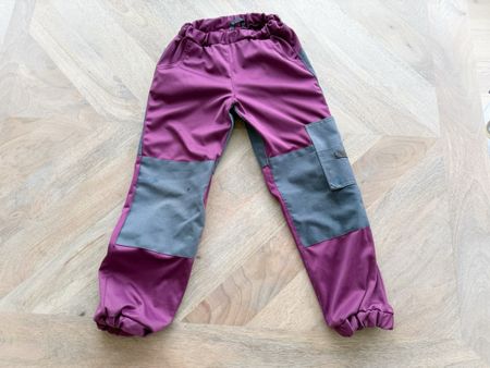 Softshell Hose mit Verstärkungen Gr. 122/128