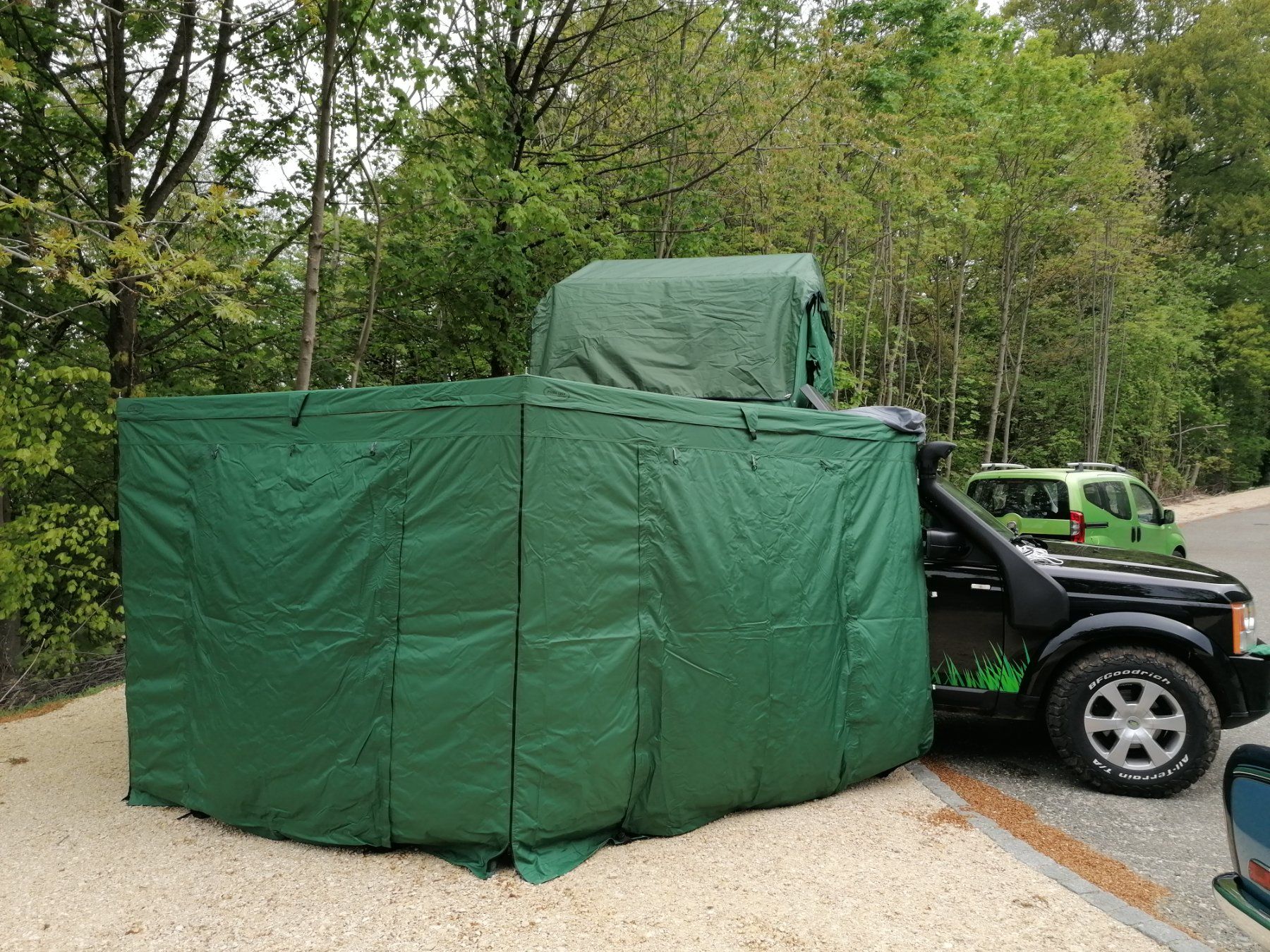 Land Rover Automobili: Offroad Explorer Land Rover Discovery 3 Handschalter – Difettoso da Fehren venduto da firestorm01 3