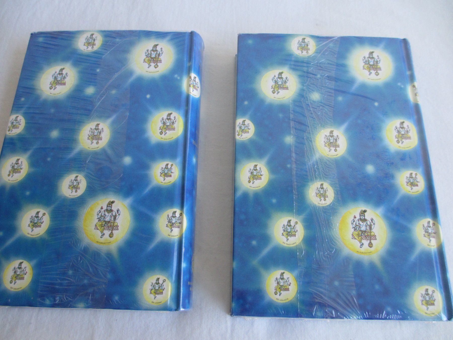 Libri: Srimad Bhagavatam Bücher Set – Nuovo e nell'imballaggio originale da Herisau venduto da fan_h9qj 1