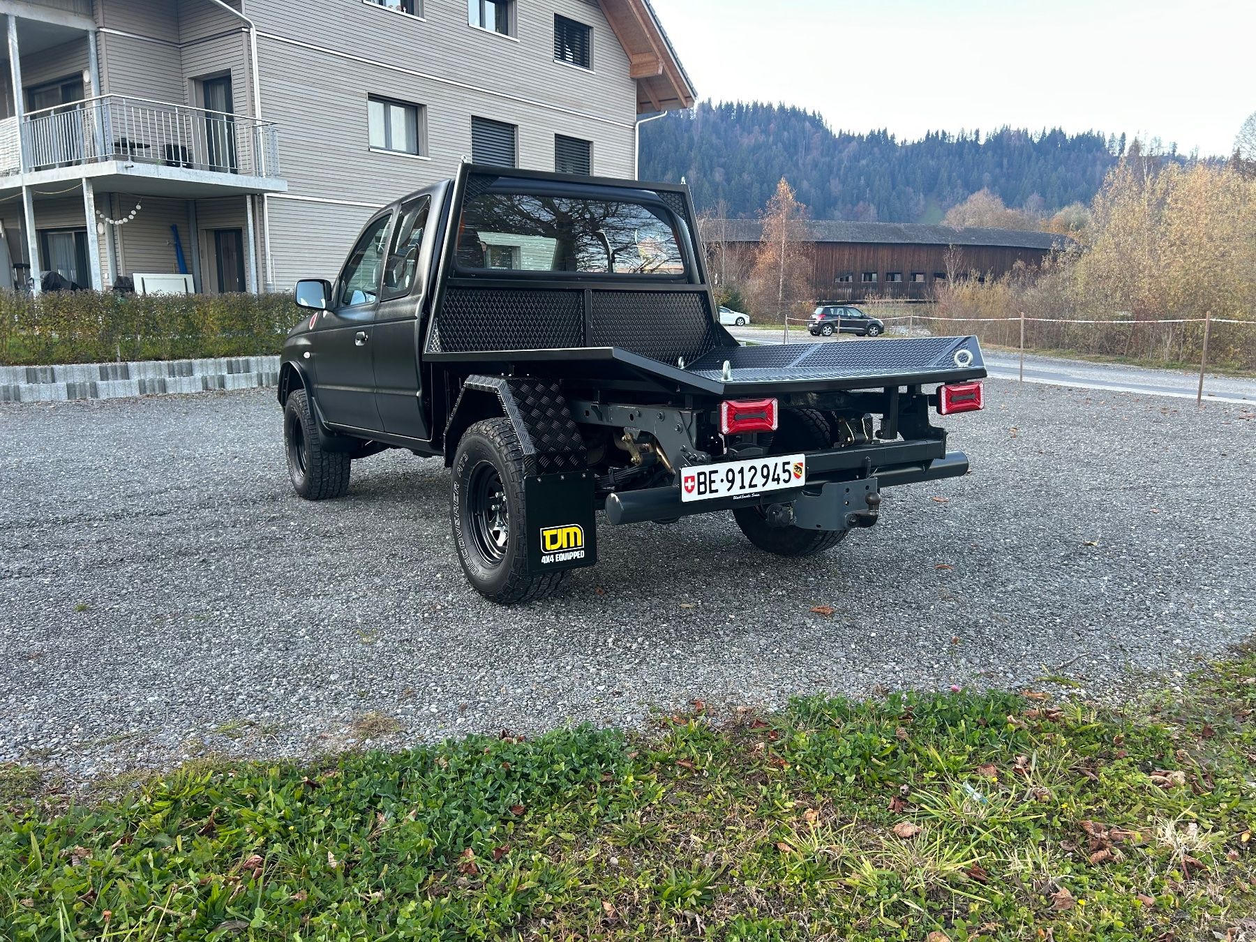 Mazda Automobili: Mazda B2500 FL frisch ab MFK – Usato da SCHÜPBACH venduto da 2002-tii 3