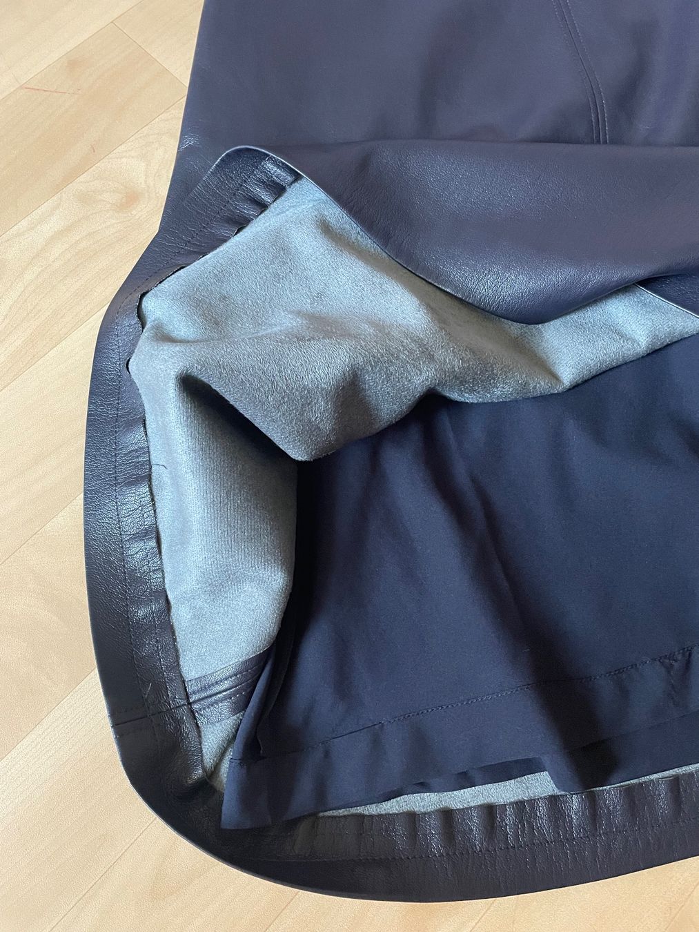Comma Gonne: COMMA Leather skirt/ Lederrock XS/34 – Nuovo (secondo la descrizione) da Zürich venduto da Angela_Fashion_Lover 4
