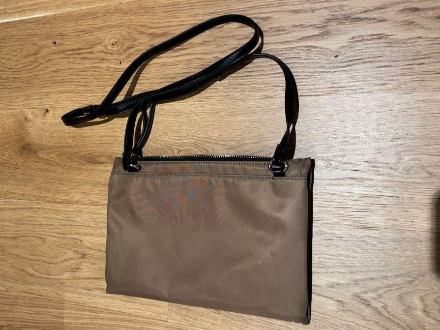 Borse da donna: Adolfo Dominguez Bag, Crossbody/Shoulder – Nuovo (secondo la descrizione) da Genève venduto da mar_5vww 2