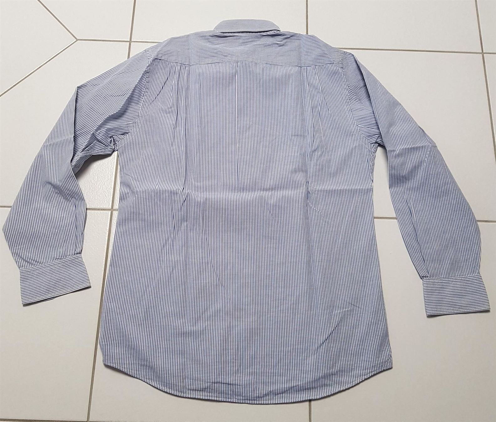 Hugo Boss Hemden: Hugo Boss langarm Hemd, Gr. 38, Herren – Gebraucht aus Urtenen-Schönbühl von mammutli22 5