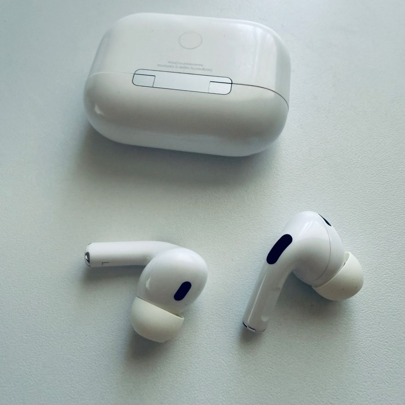 Apple Cuffie: Original Apple AirPods Pro 2, Lightning auf USB-C Kabel – Usato da Basel venduto da MY.AIRPODS.SHOP 7