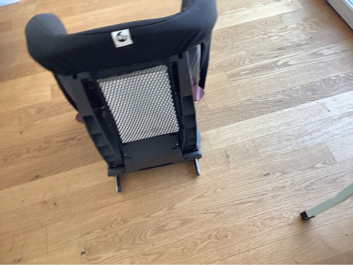 Britax Römer Seggiolini per auto: Kinderautositz Britax Römer – Nuovo (secondo la descrizione) da Busswil BE venduto da kun_ydq8 3