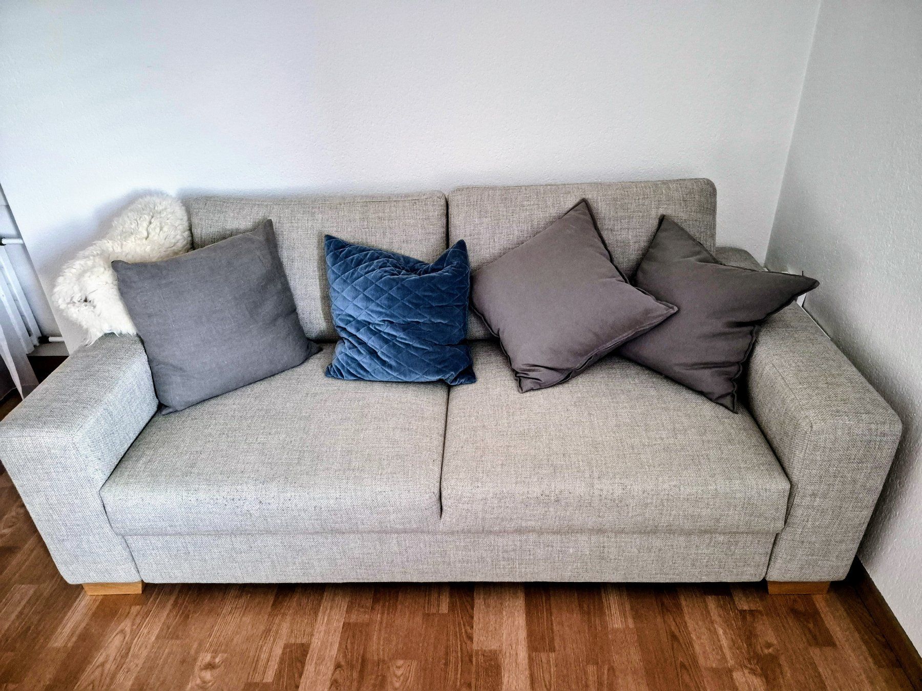 Ikea Divani: Sörvallen 2er-Sofa Viarp beige – Usato da Buttikon SZ venduto da Joe613