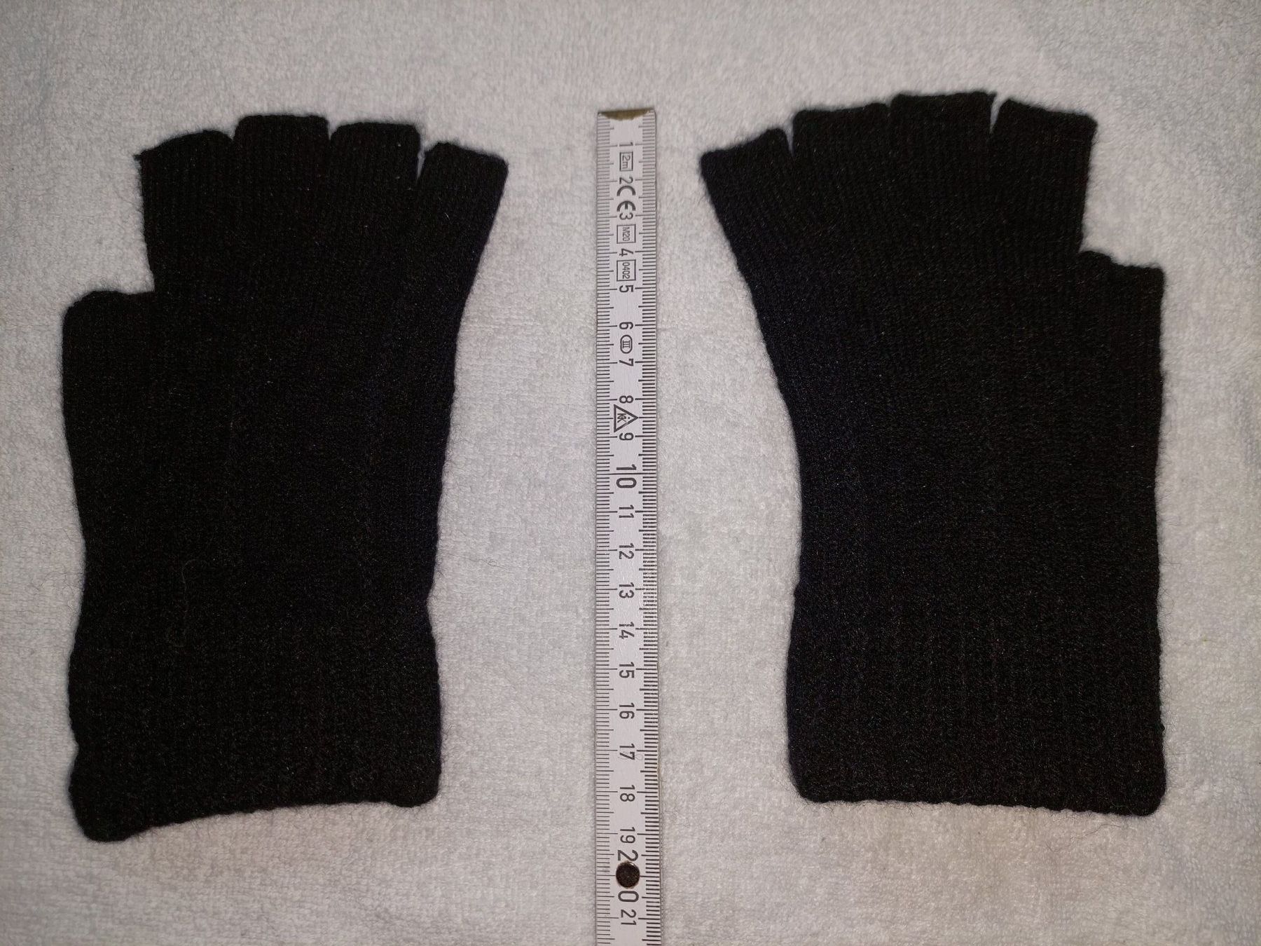 Guanti & manicotti: Fingerlose Handschuhe, schwarz – Nuovo e nell'imballaggio originale da Zürich venduto da makimakimak 1