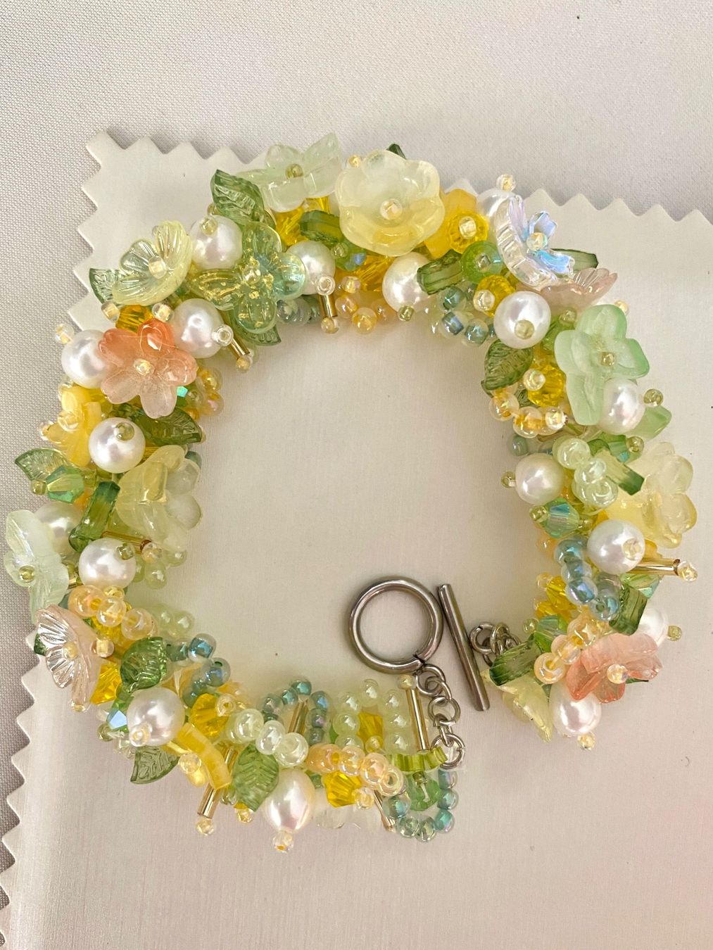 Bracciali & Braccialetti: Blumen Süsswasserperlen Armbänder – Nuovo e nell'imballaggio originale da Sarnen venduto da catnini