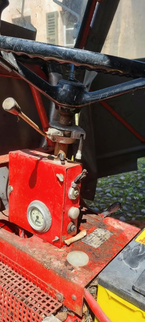 Bucher Trattori: Bucher M700S Tractomobil 4x4 – Difettoso da Ligornetto venduto da Faffarel 5