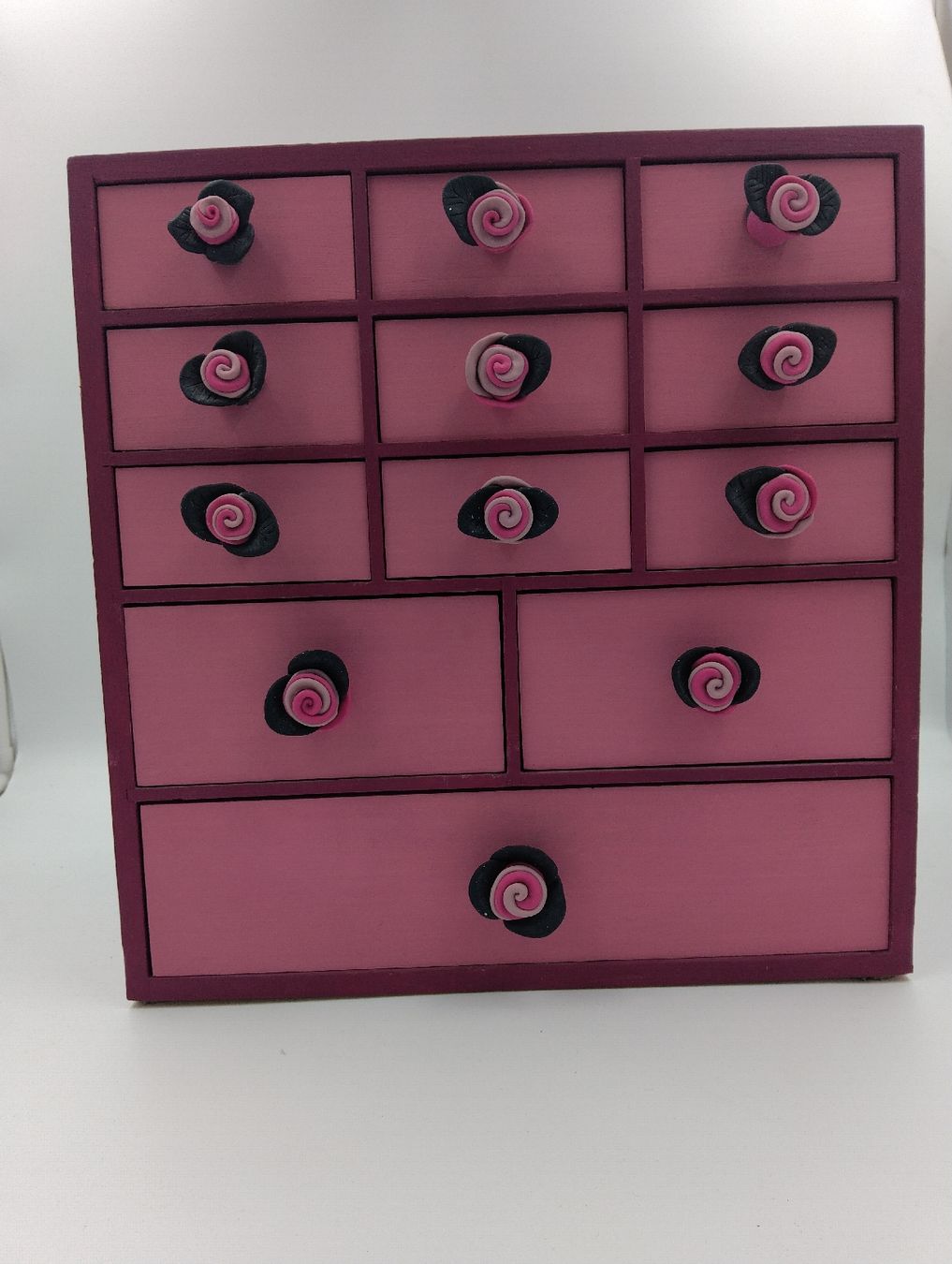 Cassettiere: Süsse rosa Schubladen Möbel mit Rosen – Usato da Zofingen venduto da Lechim01 4
