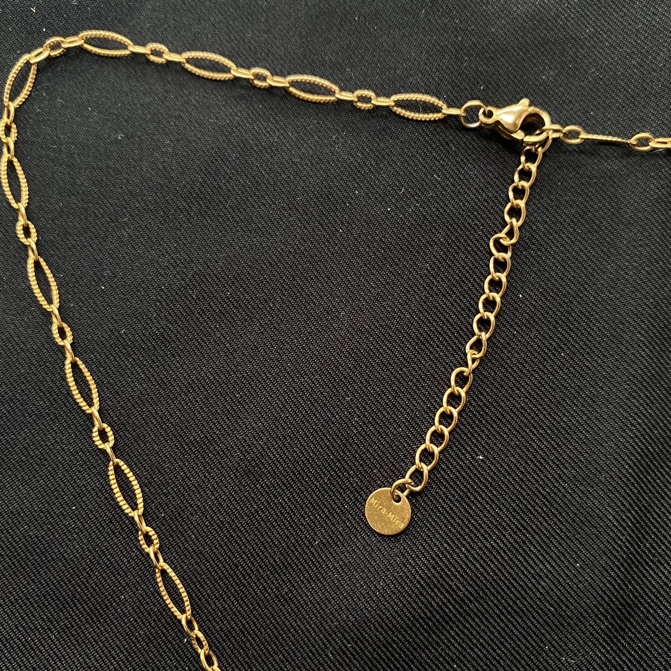 Catenine: 18KGP Stern Medaillon Halskette – Usato da Givisiez venduto da dor_xb9k 1