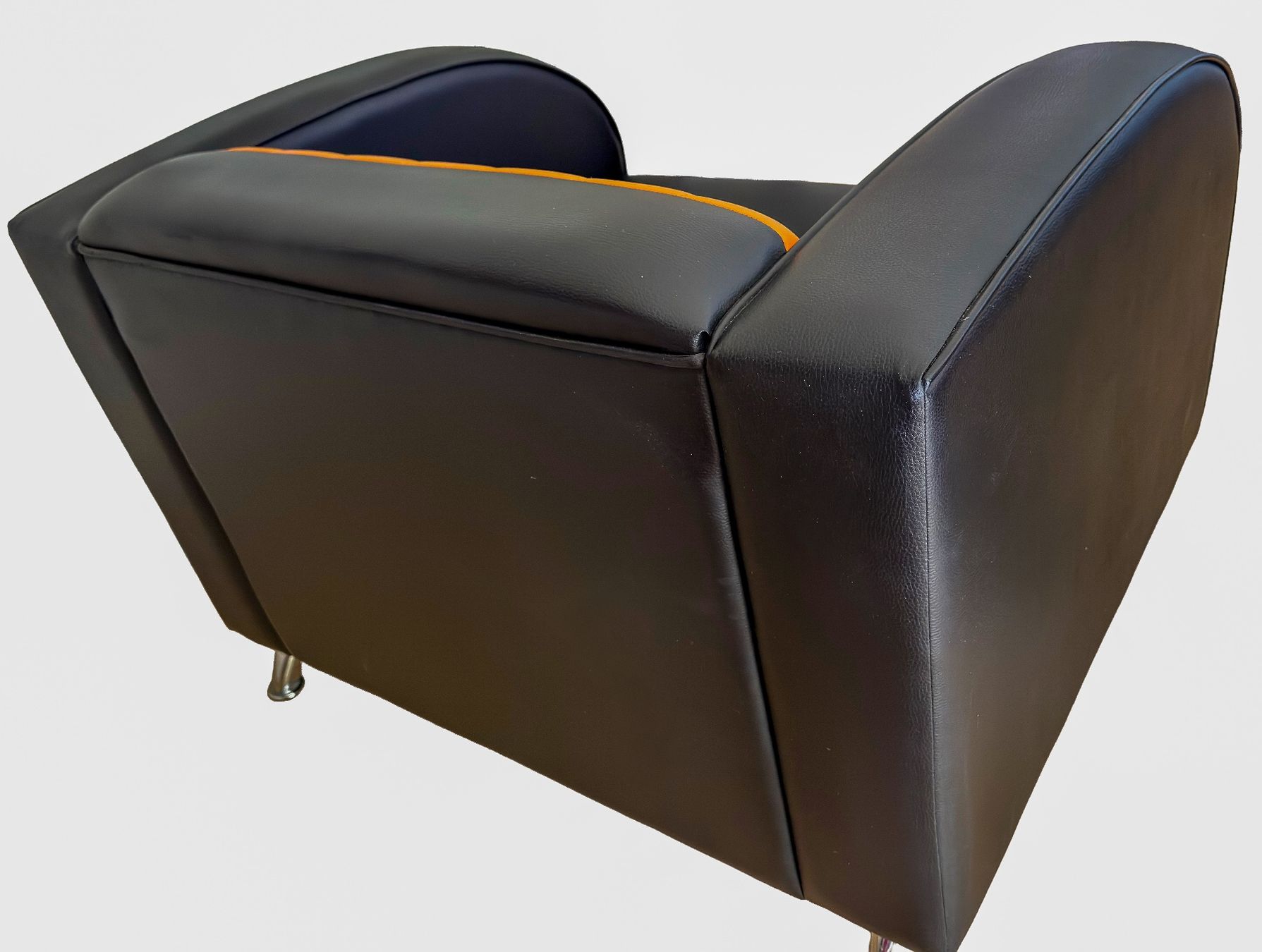 Poltrone: 3 Retro Lounge Sessel – Usato da Riehen venduto da Kultfilme 2
