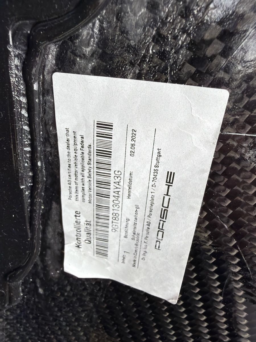 Porsche Alle Autoersatzteile: Porsche 992 Schalensitz aus Carbon – Gebraucht aus Wolfwil von Rolex1 7