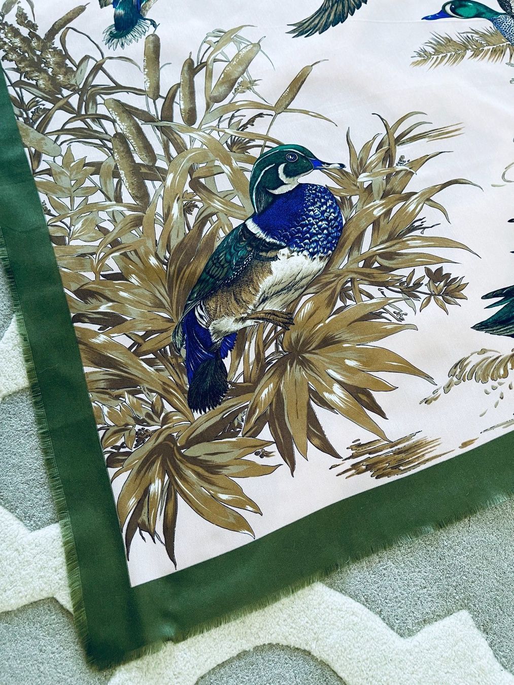 Foulard & Sciarpe: Wunderschöner Foulard - Gross – Usato da Winkel venduto da KaschmirArt 4