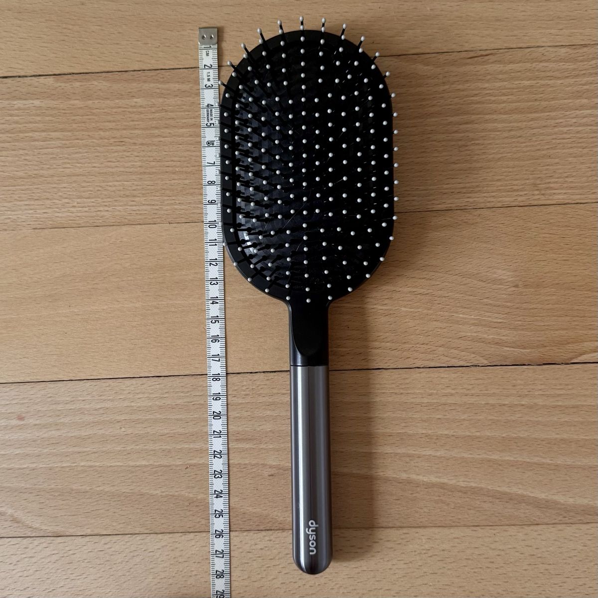 Dyson Sonstige Haarpflege: Dyson Haarbürste Neu – Neu (gemäss Beschreibung) aus Bern von Alipe