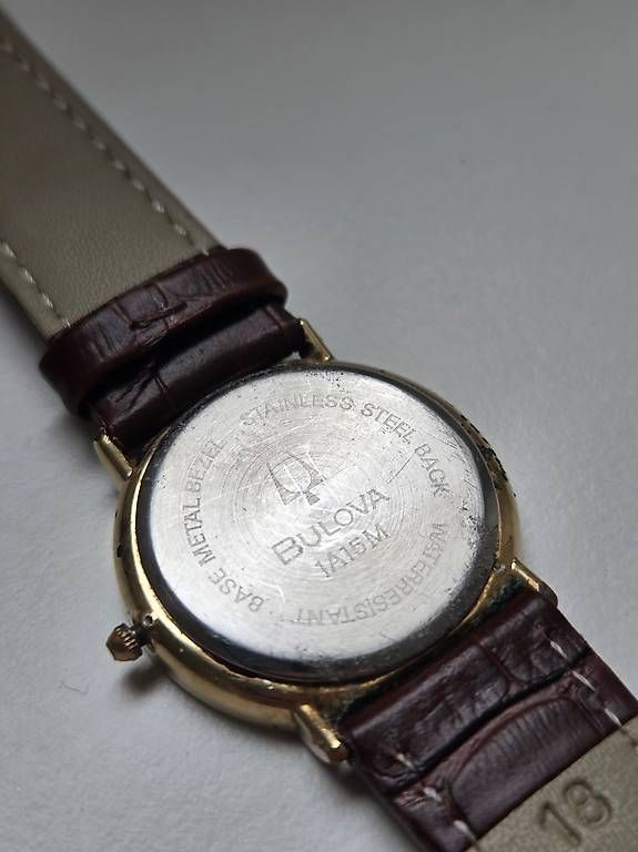 Montres: Montre Bulova Quartz Classique – D'occasion à Genève par kev_d8z5 4
