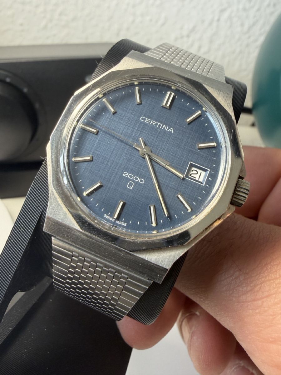 Certina Orologi: Certina Q2000 Quartz Uhr textured dial – Usato da Zürich venduto da Rocola26 3
