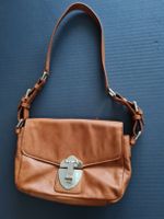 Sac cuir Caroll camel porté épaules