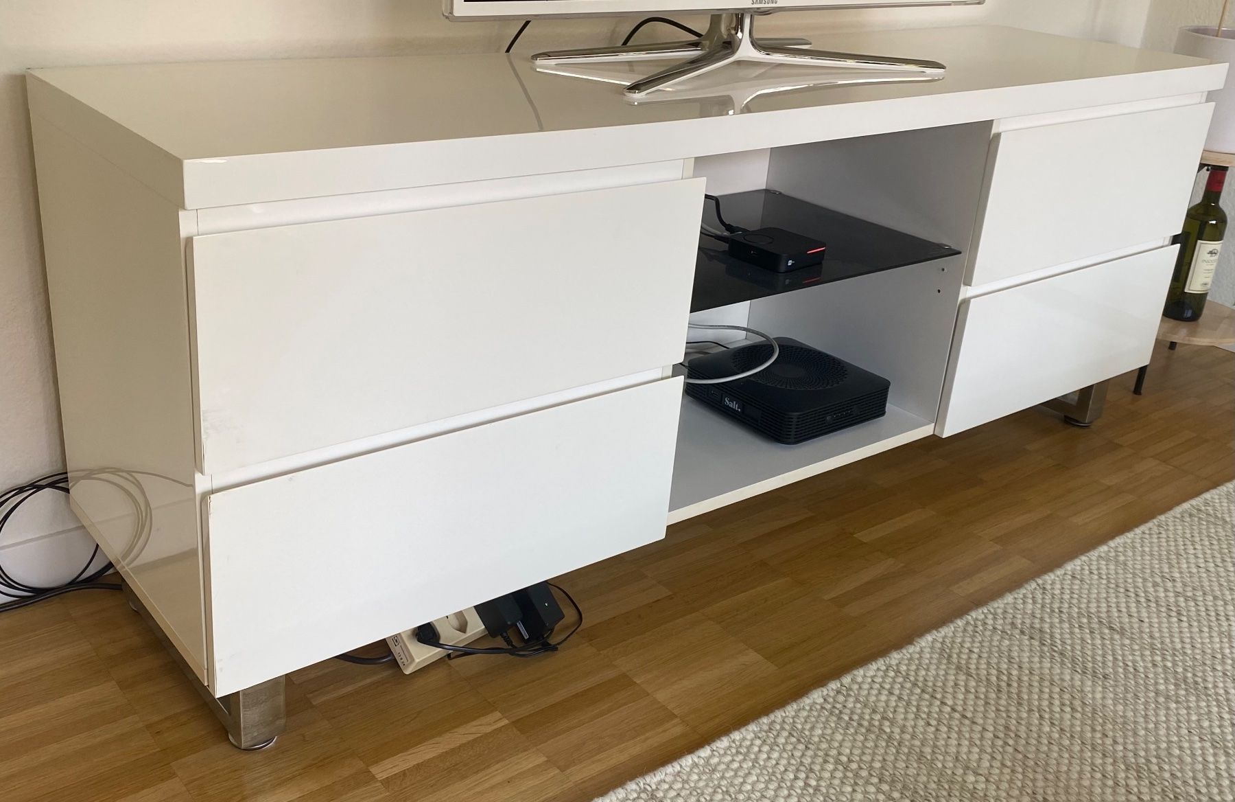 Mobili TV: TV Konsole (weiss) – Usato da Rotkreuz venduto da groot12 1