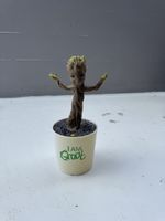 Groot statue - Gardians of the Galaxy 