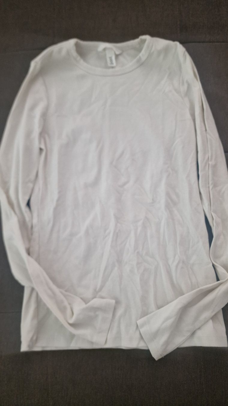 H&M T-Shirts: Langarmshirt neu – Neu (gemäss Beschreibung) aus Kerns von onewayticket