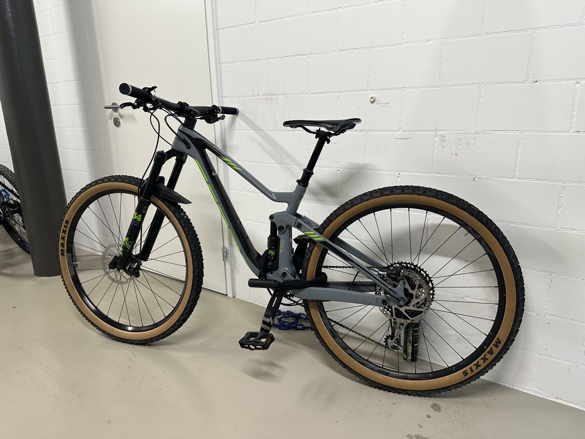 Scott Velos: Scott Genius 920 Carbon – Gebraucht aus Teufen AR von Rapha.p 1