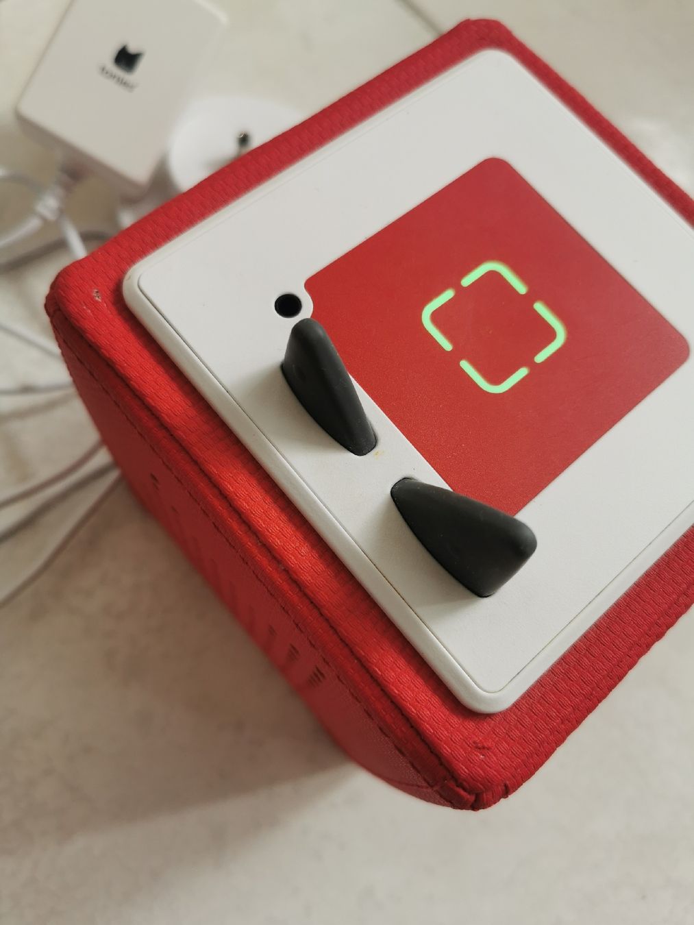 Tonies Spielzeuge: Rote Toniebox – Gebraucht aus Brunnen von JJaime 2
