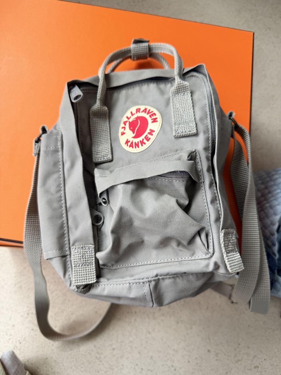 Fjällräven Borse & Zaini: Fjallraven Kanken Mini Backpack Grey  – Usato da Dübendorf venduto da xce_m8qq
