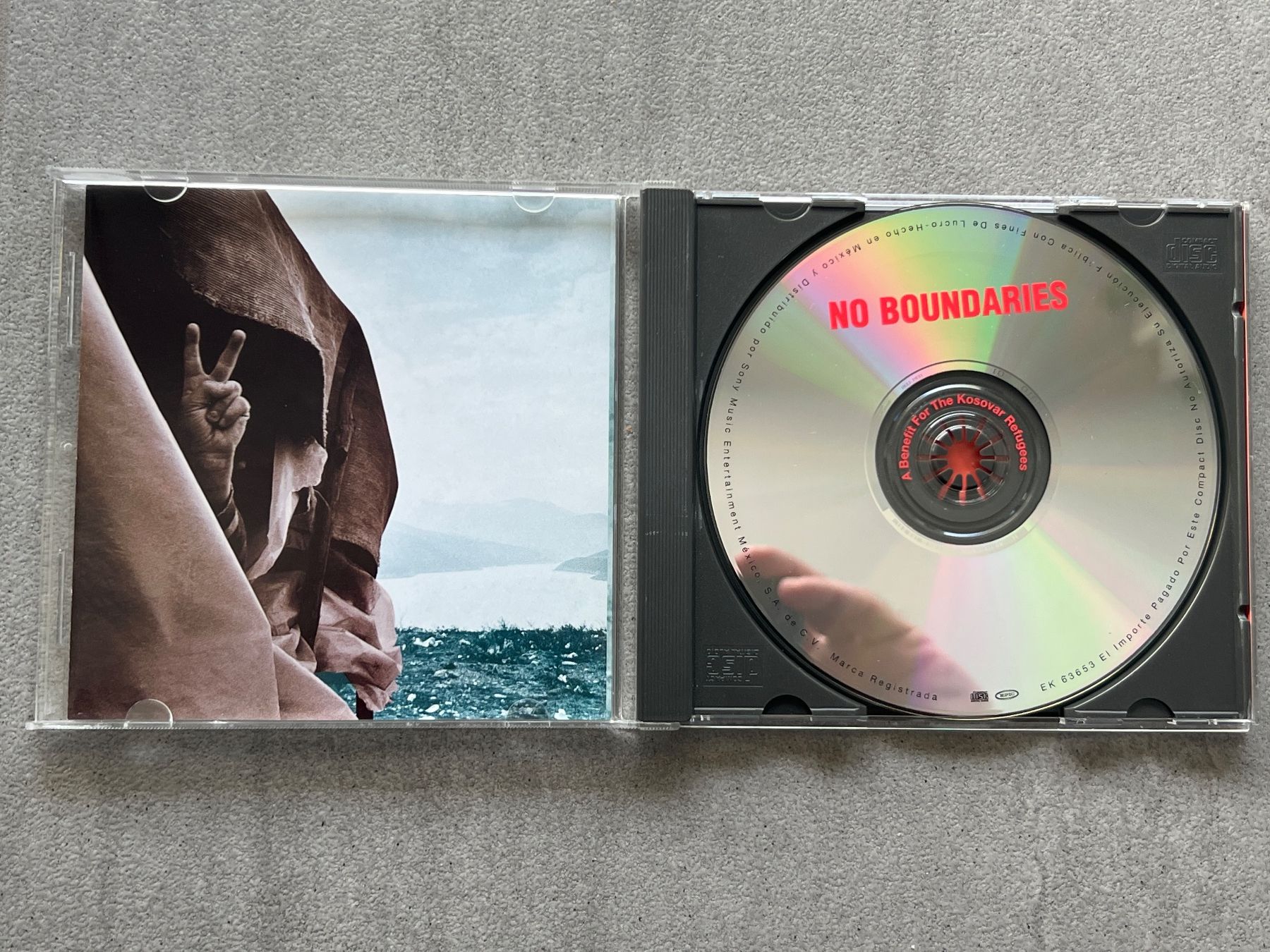 CDs: Cd compilation « No Boundaries, a benefit for the kosovar 👍 – Gebraucht aus Bouveret von Feelgoodtrading 2