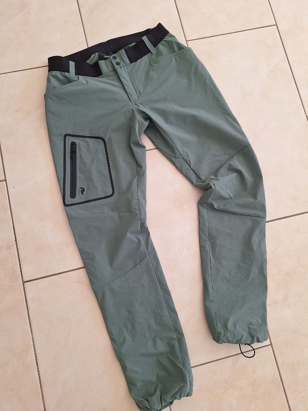 Peak Performance Hosen: Peak Performance Wanderhose L – Gebraucht aus Zürich von ser_r2vf