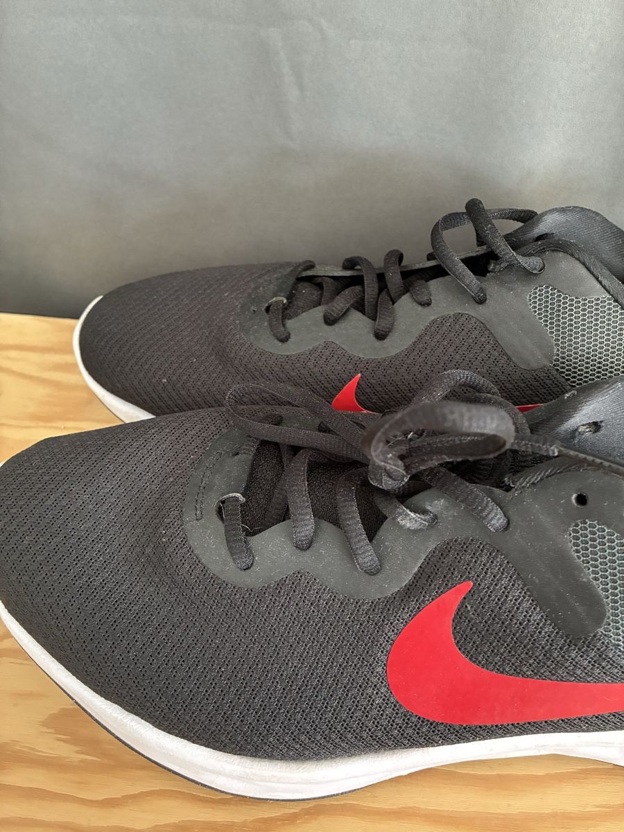 Nike Scarpe da uomo: Chaussure Nike 46 – Usato da Prilly venduto da Valentin833 1