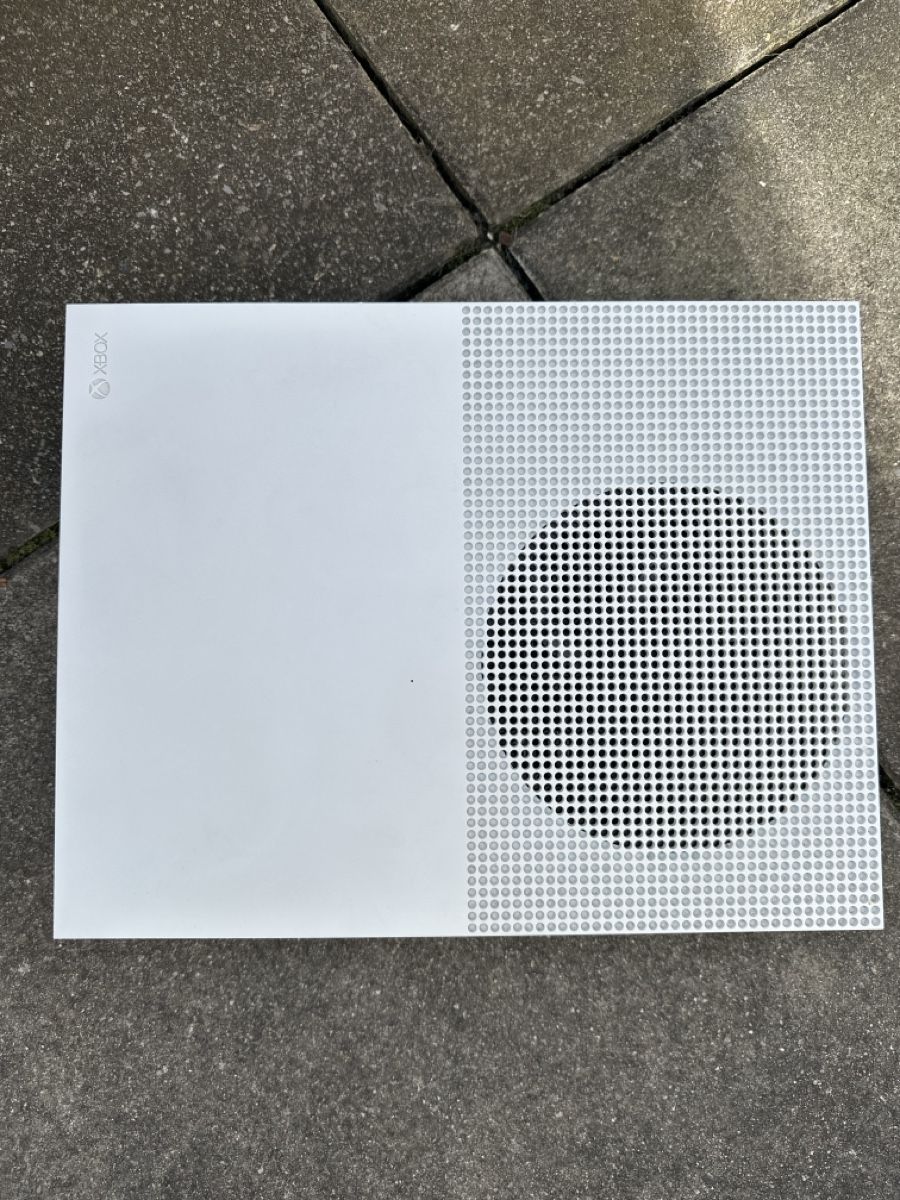 Microsoft Console: XBOX One S – Usato da SEON venduto da Myavuzcan