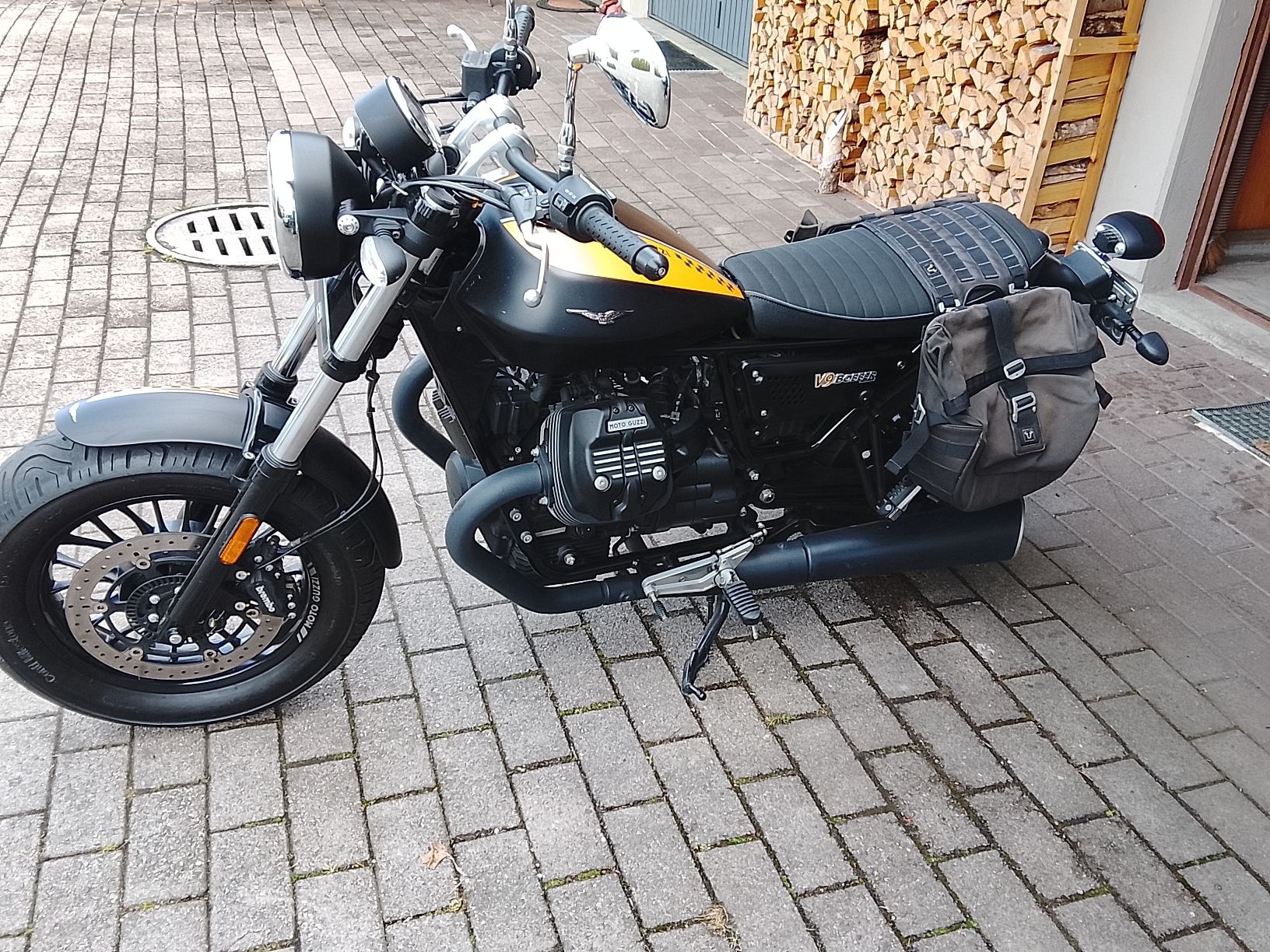 Moto Guzzi Sonstige: Motto Guzzi Bobber V9 – Gebraucht aus Oberriet SG von Allanhurst 4