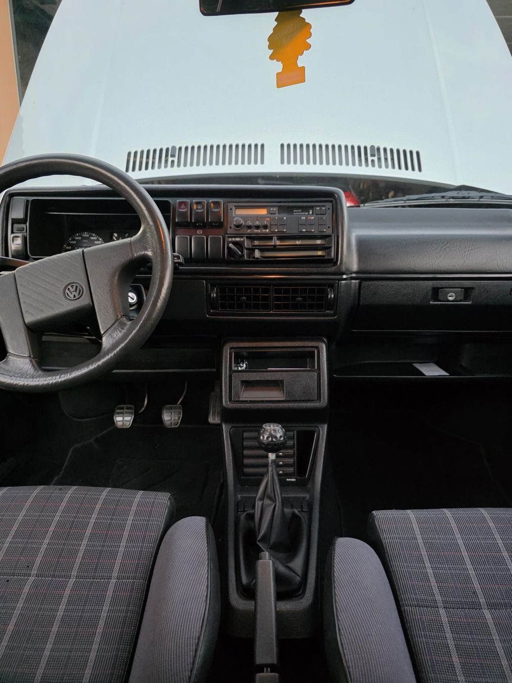 VW Automobili: VW Golf 2 1.8 GTI 16V 3 Türig – Usato da Hörhausen venduto da Nuage81 4