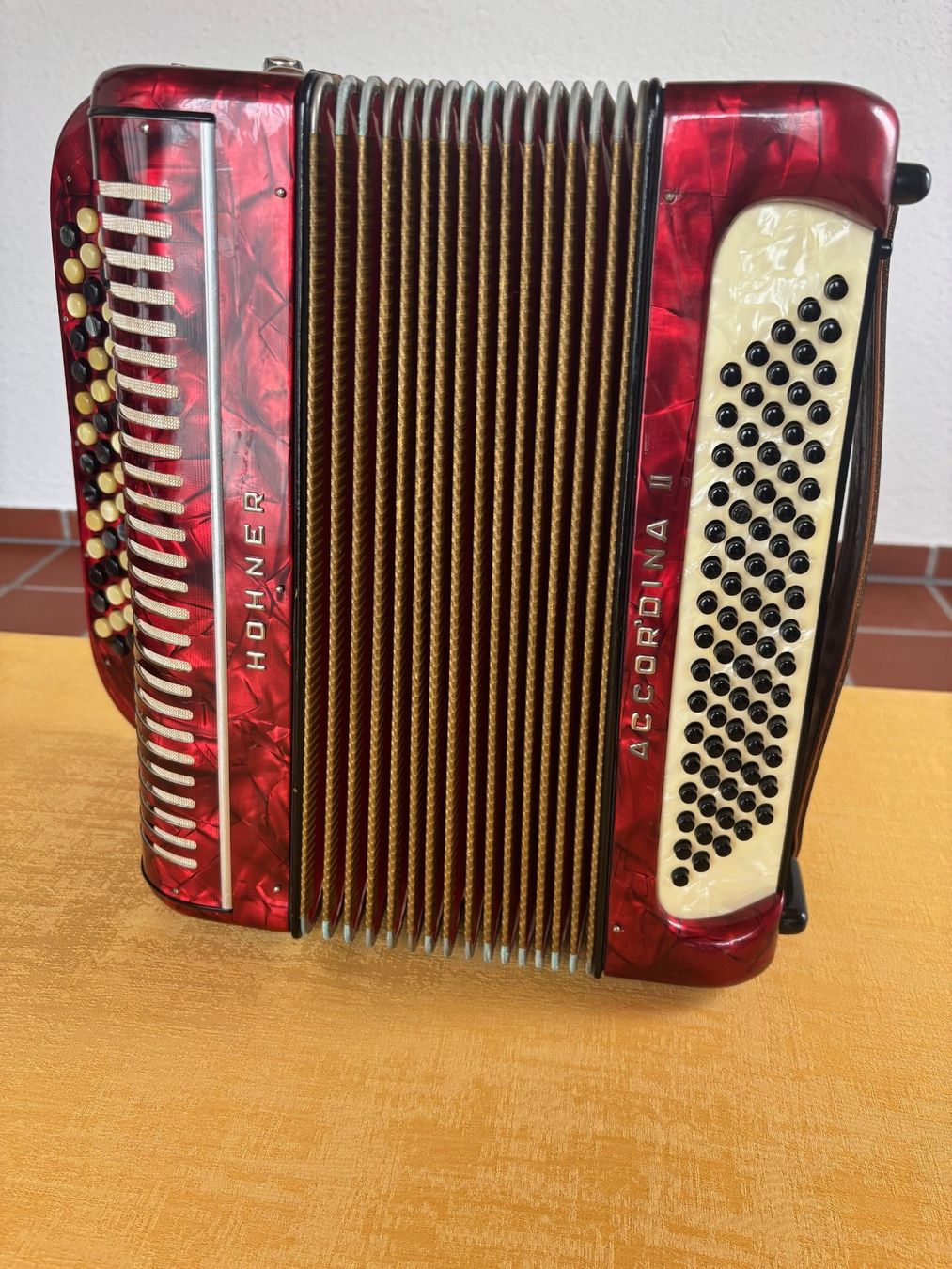 Hohner Musikinstrumente: Akkordeon Hohner Accordina II – Gebraucht aus Arbon von Polpettone47 1