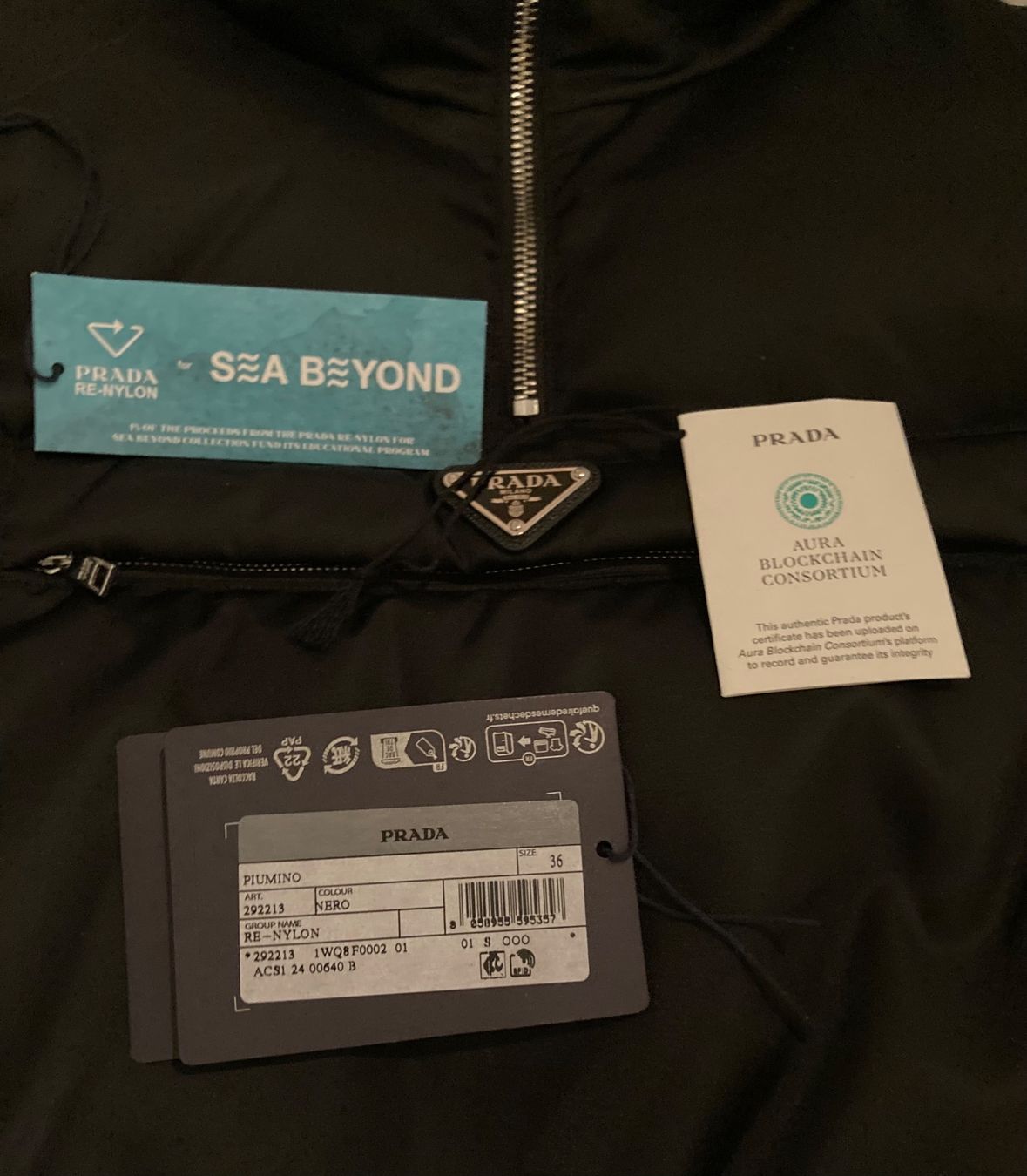 Prada Giacche: Prada Jacke re-nylon no.36 OVERSIZE – Usato da Paradiso venduto da Kayakara 5