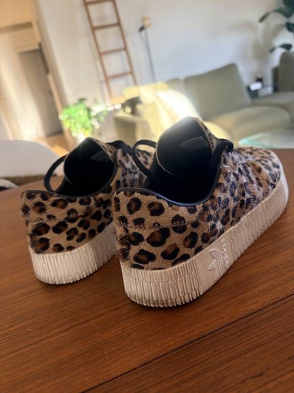 Damenschuhe: Baskets adidas leopard – Gebraucht aus Chardonne von any_yq5q 3