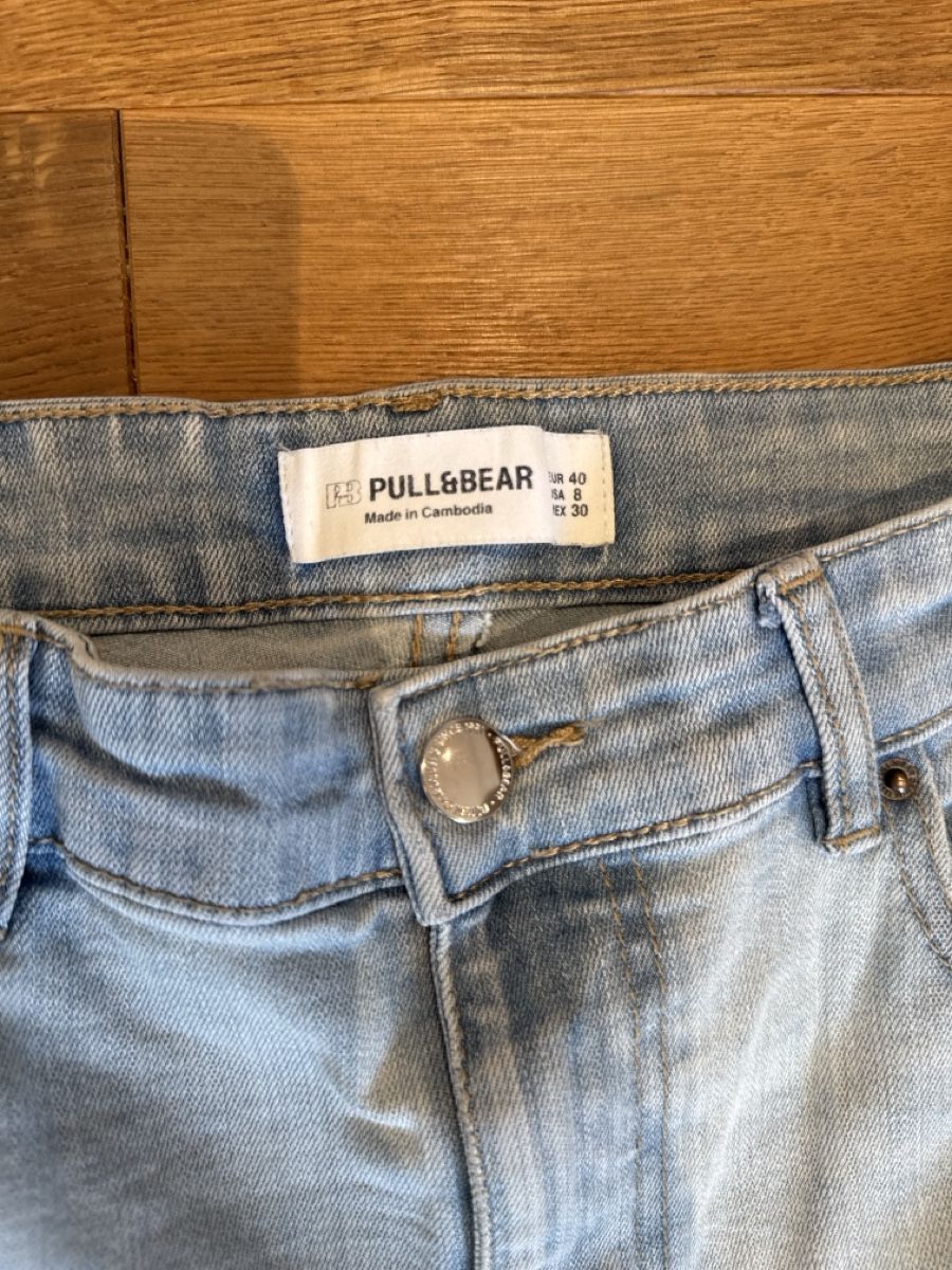 Pull&Bear Jeans: Jeans PULL&BEAR hellblau – D'occasion à Zweidlen par sweetchili_03 1