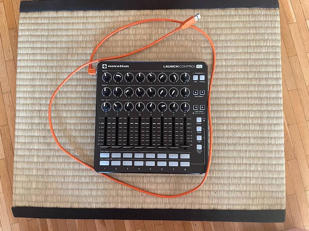 Console di mixaggio: Novation Launch Control XL MK2 – Usato da Confignon venduto da gelivan